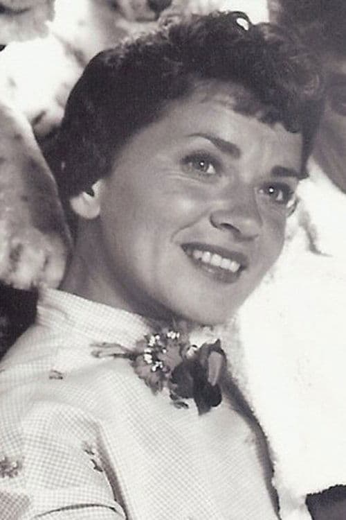 Photo of Patti Lewis