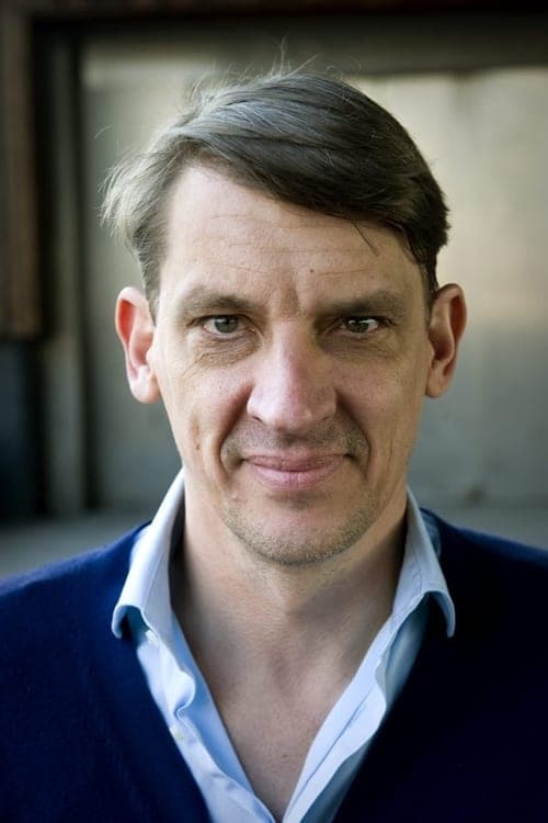 Photo of Peter van den Begin