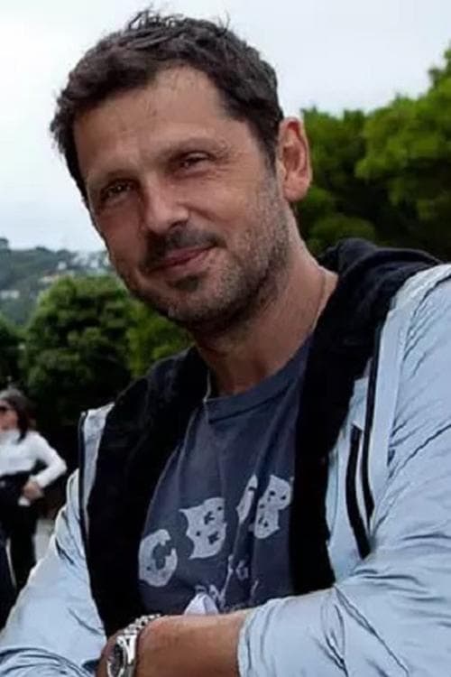 Photo of Peter Webber