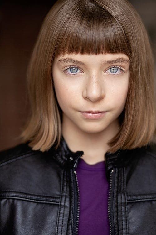Photo of Phoebe Ferro
