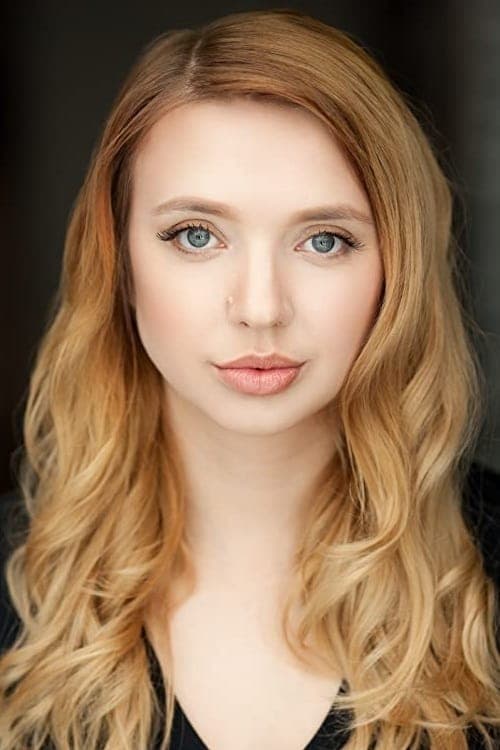 Photo of Pippa Mackie