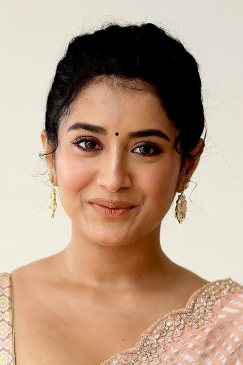 Photo of Raashi Singh