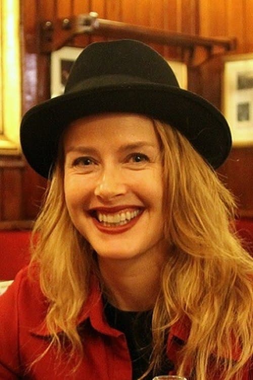 Photo of Rachel Arieff