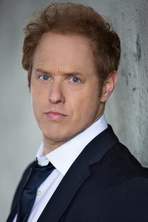 Photo of Raphael Sbarge