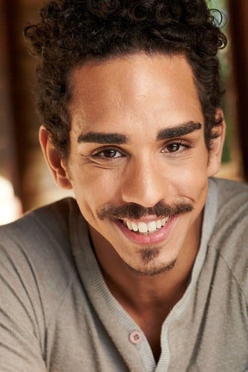 Photo of Ray Santiago
