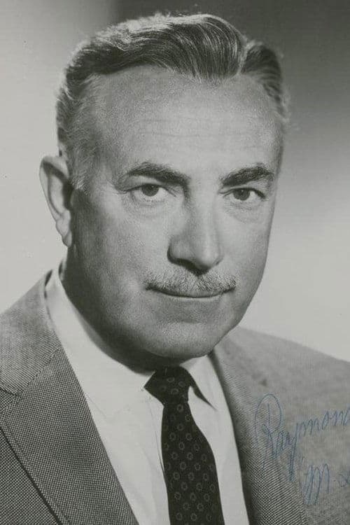 Photo of Raymond Bailey