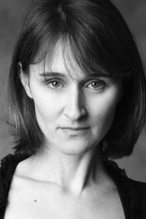 Photo of Rebecca Saire