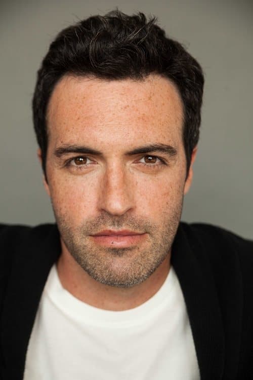 Photo of Reid Scott