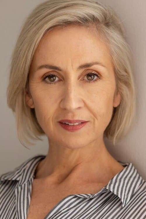 Photo of Renee Lyons