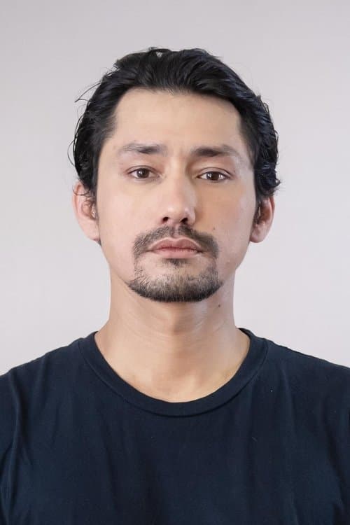 Photo of Revaldo