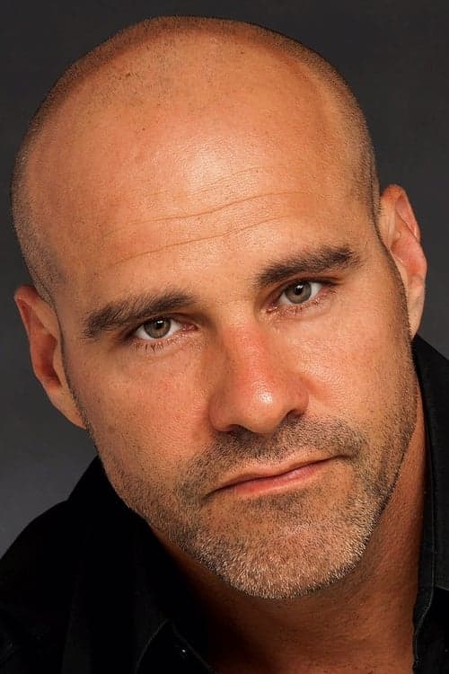 Photo of Rey Hernandez