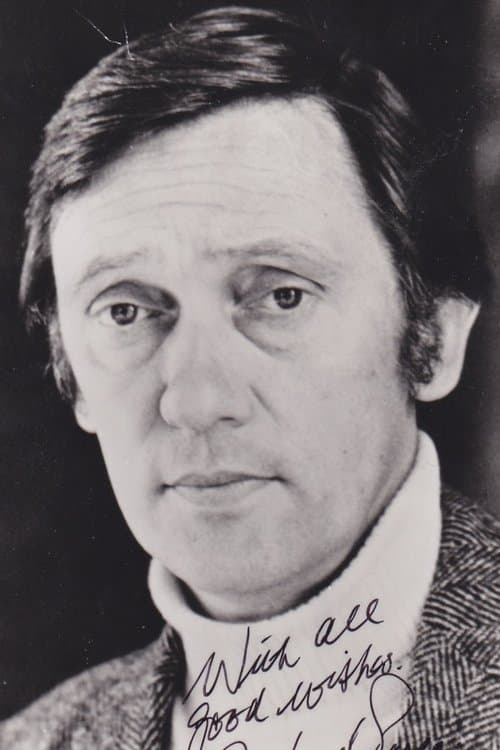Photo of Richard Pasco