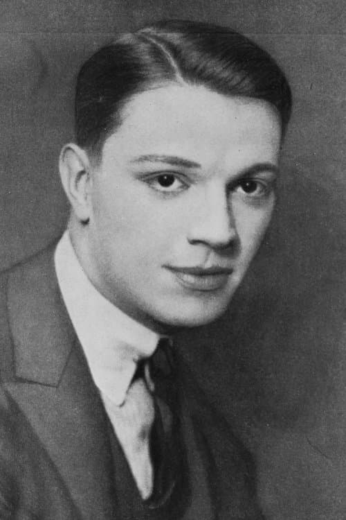 Photo of Robert Gordon