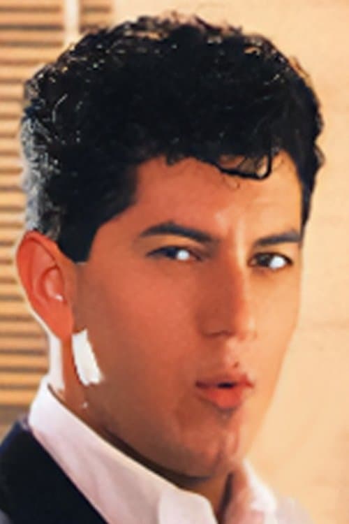 Photo of Roberto Arias
