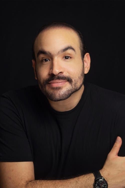 Photo of Roberto Thomas-Díaz