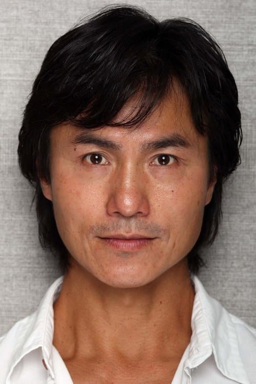 Photo of Robin Shou