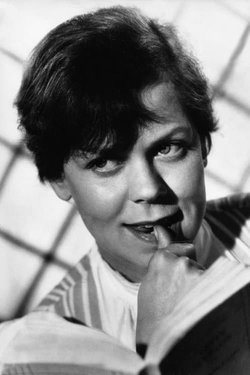 Photo of Ruth Stephan
