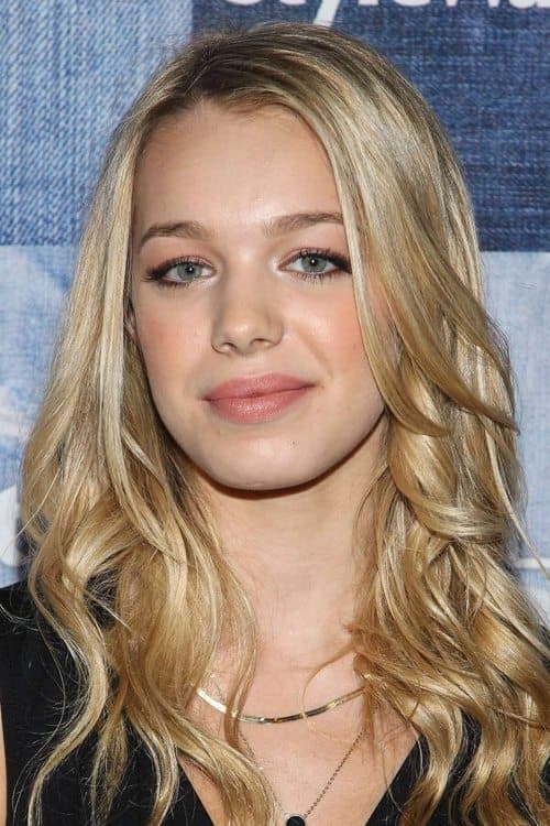 Photo of Sadie Calvano