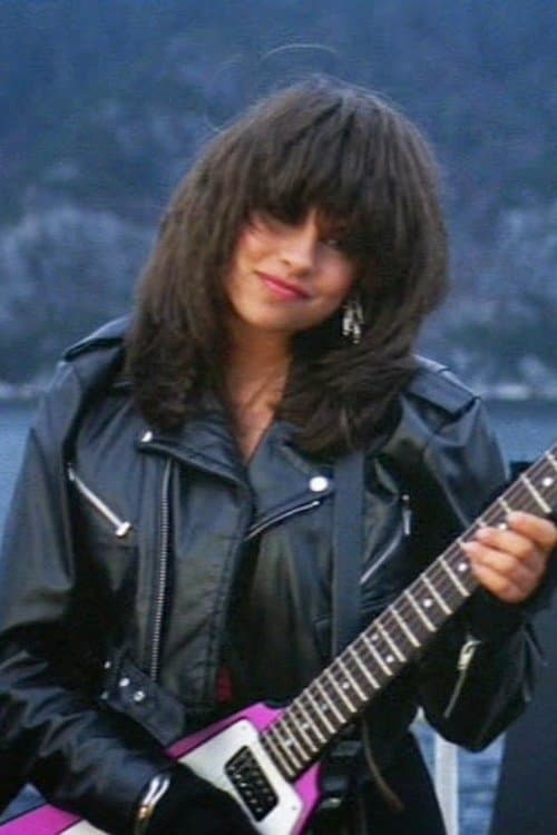 Photo of Saffron Henderson