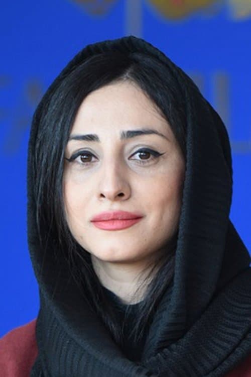 Photo of Safoora Khoshtinat