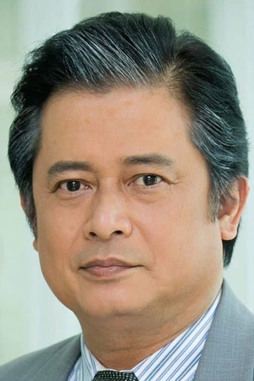 Photo of Santisuk Promsiri