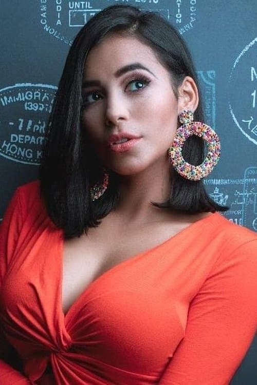 Photo of Sara Bello