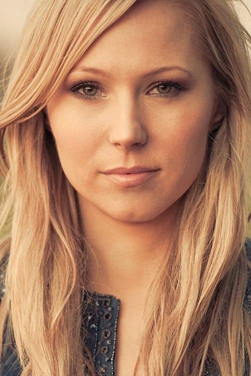 Photo of Sara Sanderson