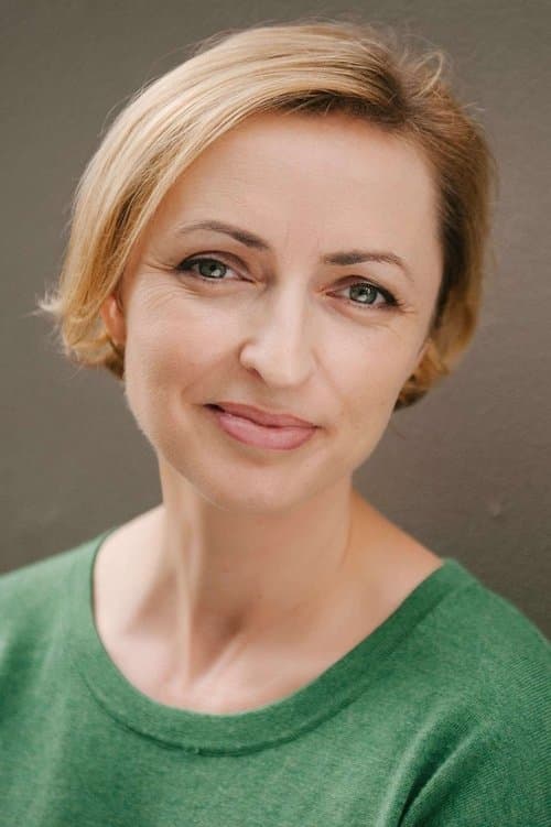 Photo of Sarah Aubrey
