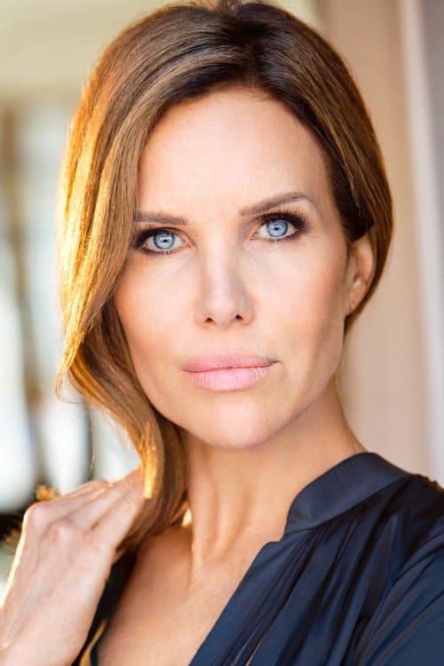 Photo of Sarah Buxton