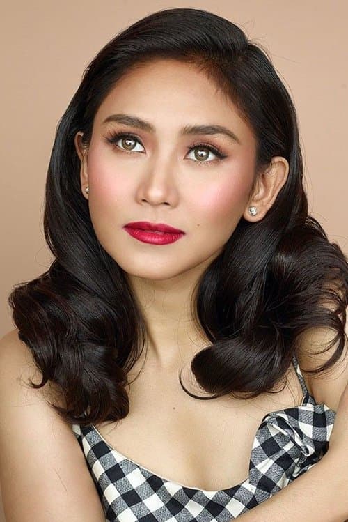 Photo of Sarah Geronimo