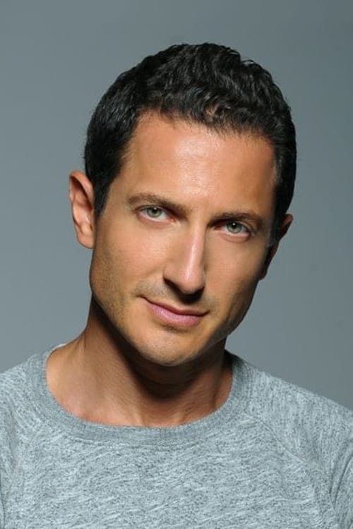 Photo of Sasha Roiz