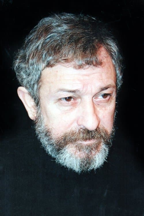 Photo of Savaş Dinçel