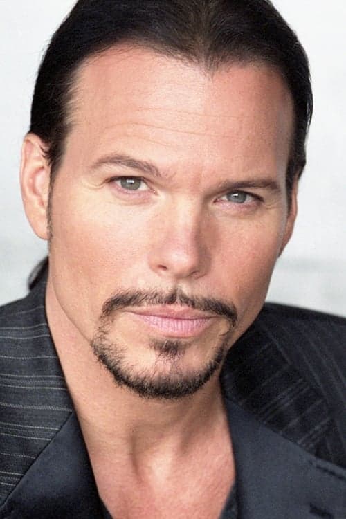 Photo of Sean McNabb
