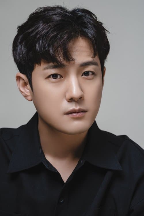 Photo of Seo Jun-young