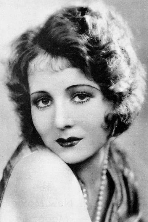 Photo of Sharon Lynn