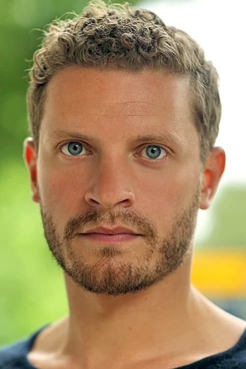 Photo of Shaun McKee