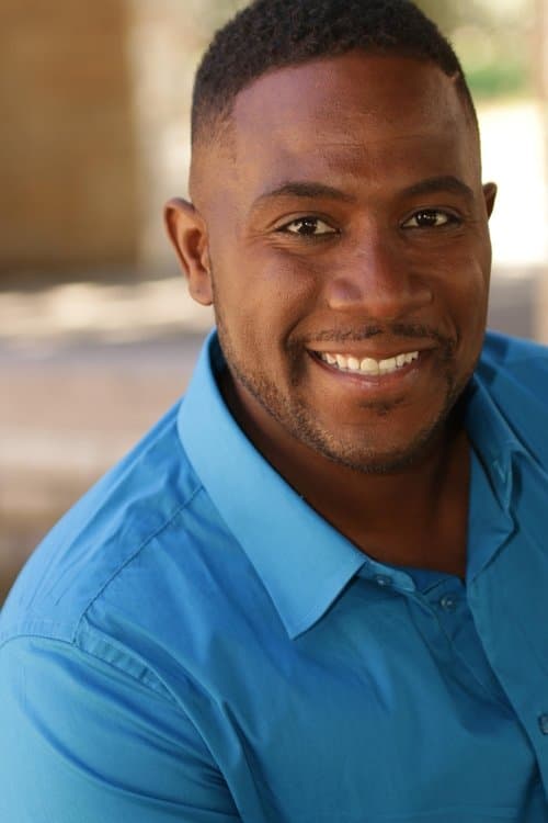 Photo of Simeon Henderson