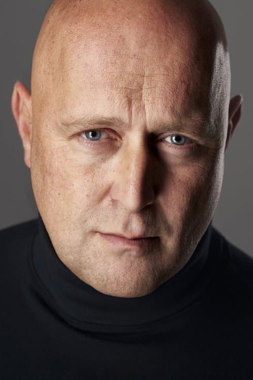 Photo of Simon DeSilva