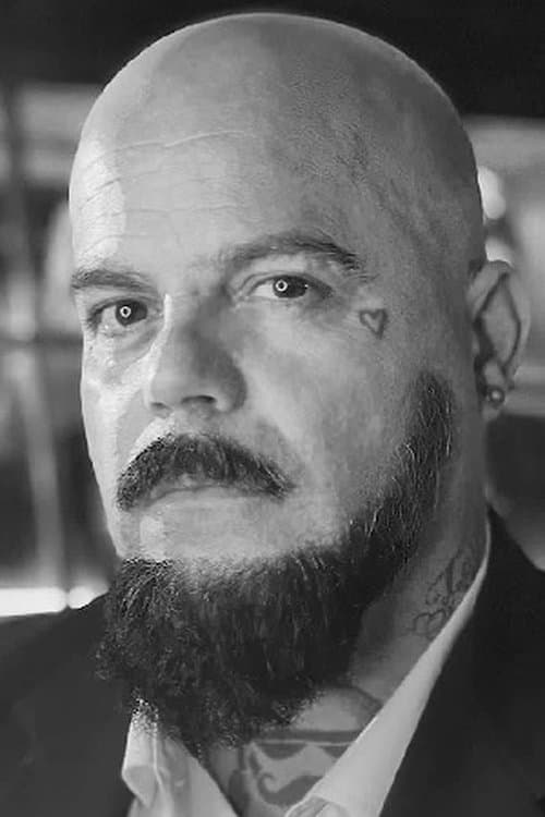 Photo of Simon Ellis