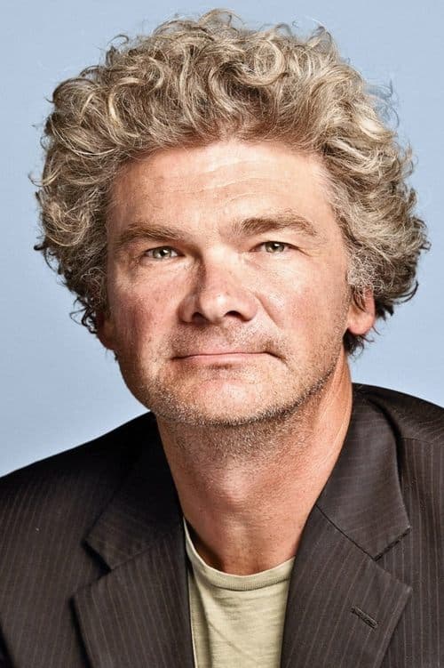 Photo of Simon Farnaby