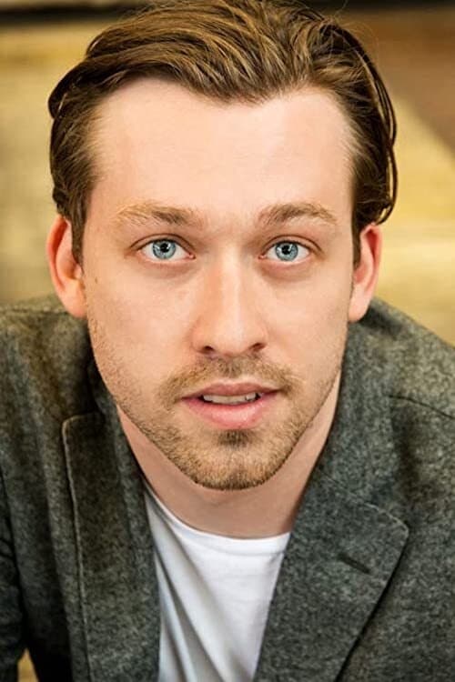Photo of Simon Stone