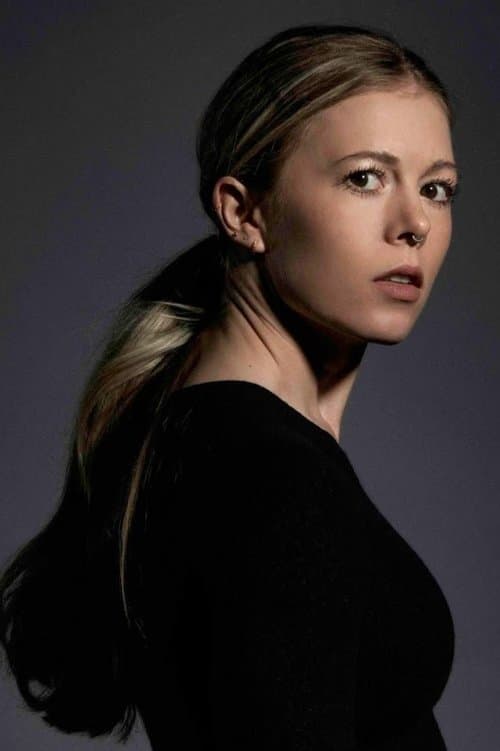 Photo of Simone Tang
