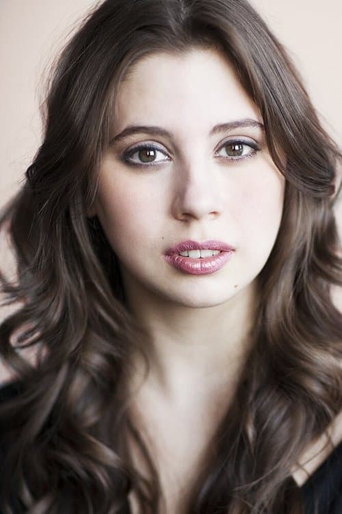 Photo of Skye Bennett