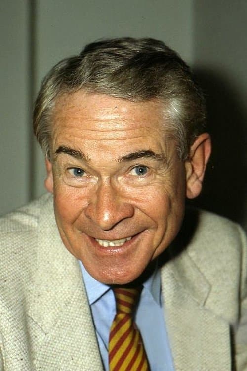 Photo of Stanley Baxter