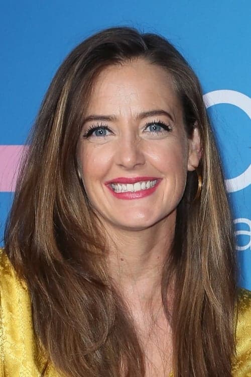Photo of Stephanie Allynne