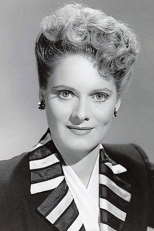 Photo of Stephanie Bachelor