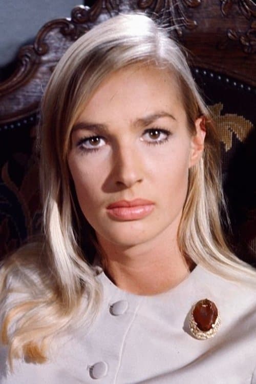 Photo of Stephanie Randall