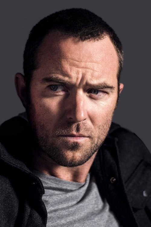 Photo of Sullivan Stapleton