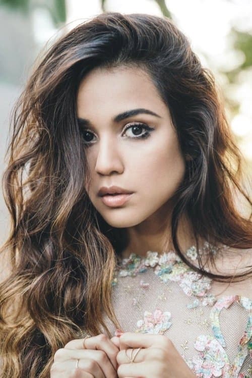 Photo of Summer Bishil