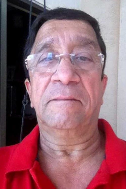 Photo of Suresh Bhagwat